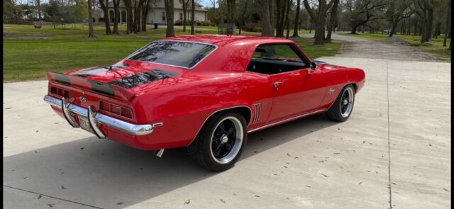 Chevrolet Camaro 1969 image number 1