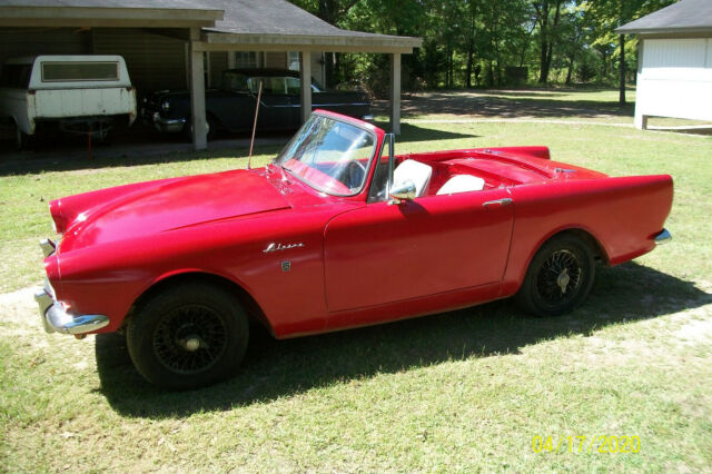 Sunbeam Alpine Series V 1967 image number 30