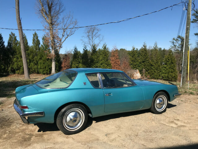 Studebaker Avanti 1964 image number 1