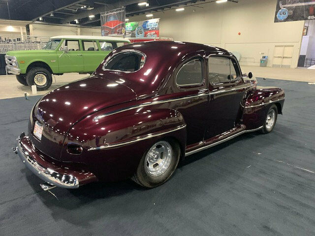 Ford CUSTOM 1948 image number 1