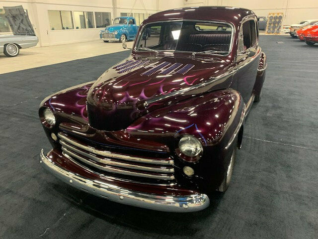 Ford CUSTOM 1948 image number 17