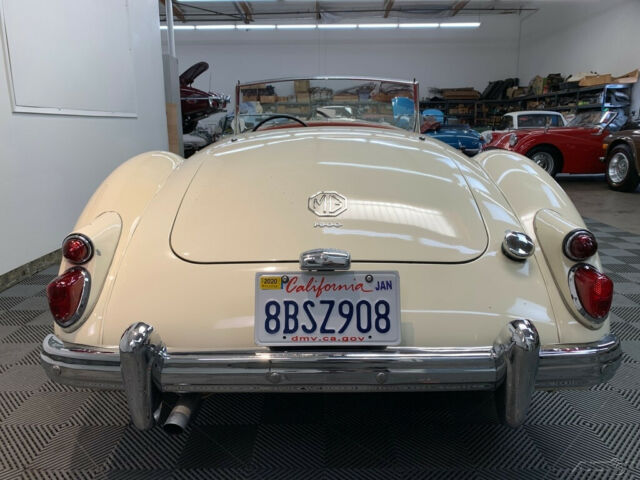 MG MGA 1960 image number 19