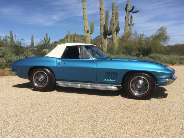 Chevrolet Corvette 1967 image number 32