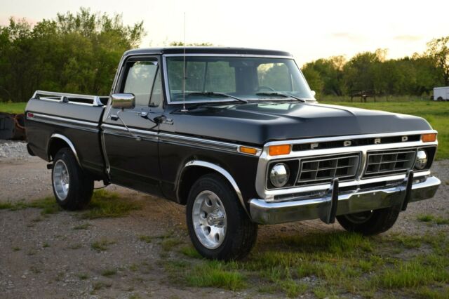 Ford F-100 1977 image number 0