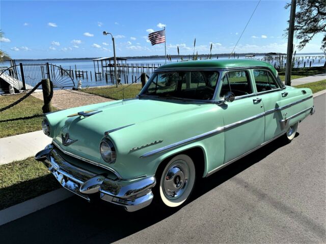 Lincoln Capri 1954 image number 0