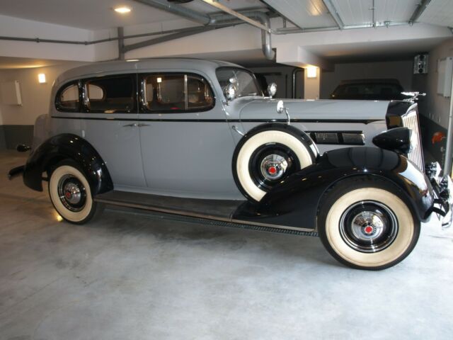 Packard Standard Eight 1937 image number 9