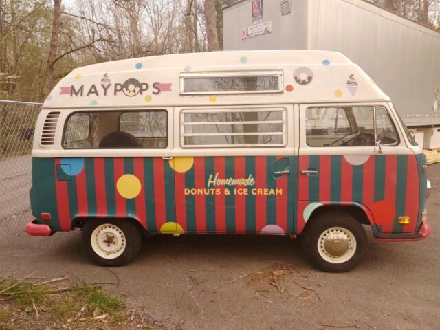 Volkswagen Vanagon 1972 image number 3