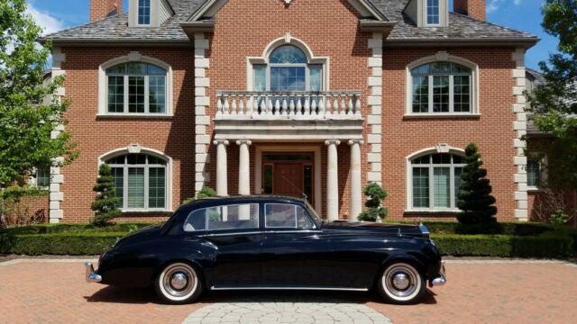 Rolls-Royce Silver Cloud II LWB 1961 image number 0