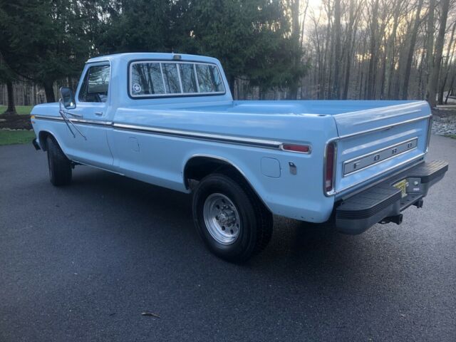 Ford F-350 1978 image number 2