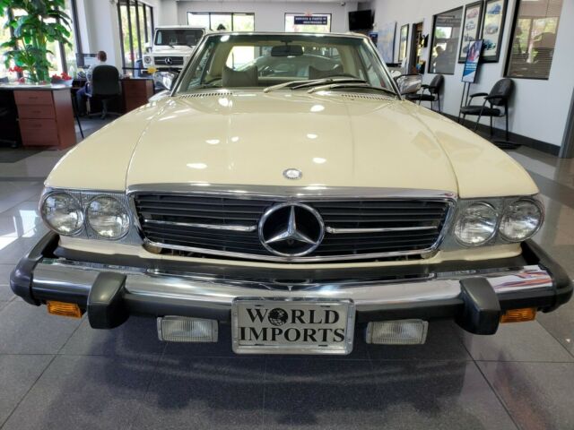 Mercedes-Benz SL-Class 1979 image number 15