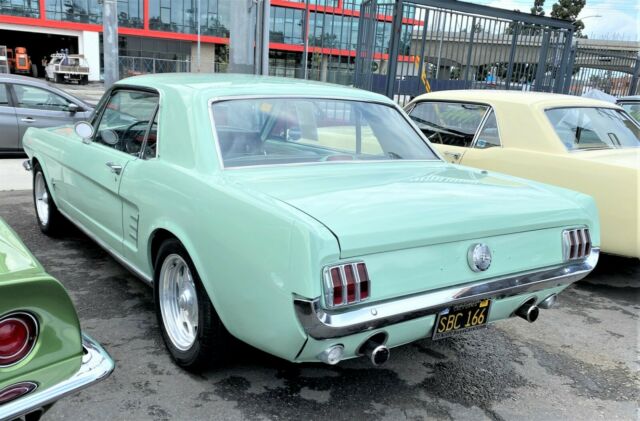 Ford Mustang 1966 image number 1