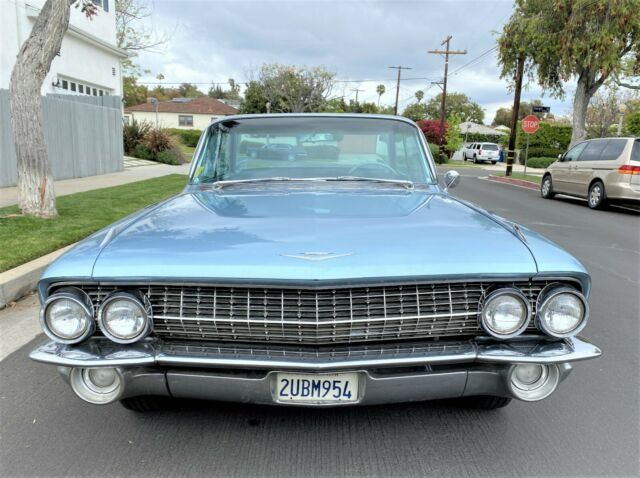 Cadillac DeVille 1961 image number 27