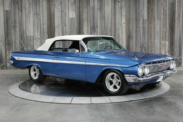 Chevrolet Impala 1961 image number 11