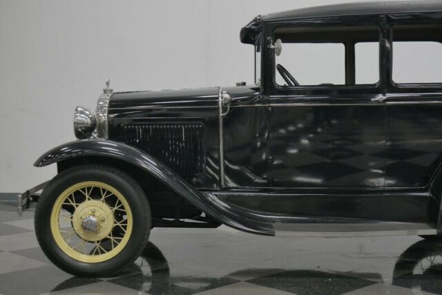 Ford Model A 1931 image number 22