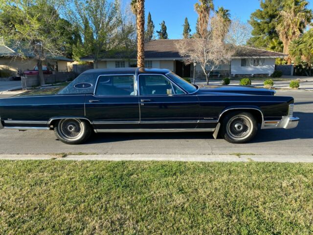 Lincoln Continental 1979 image number 27