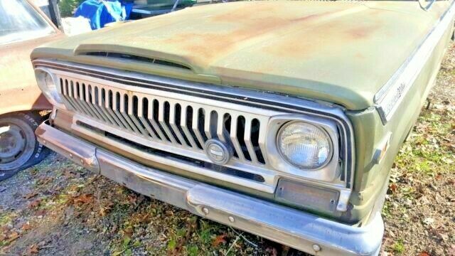 Jeep Wagoneer 1969 image number 11