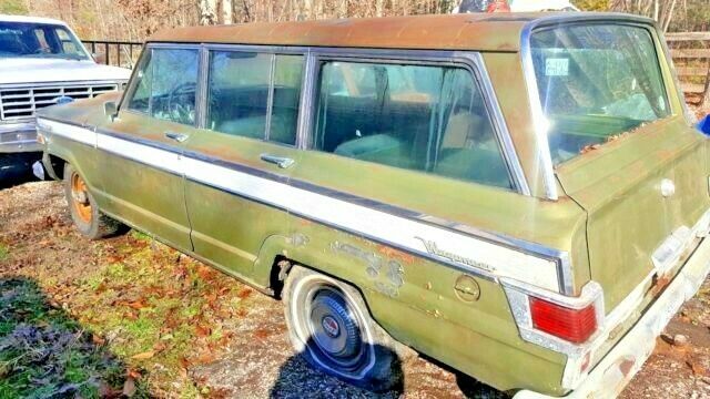 Jeep Wagoneer 1969 image number 3