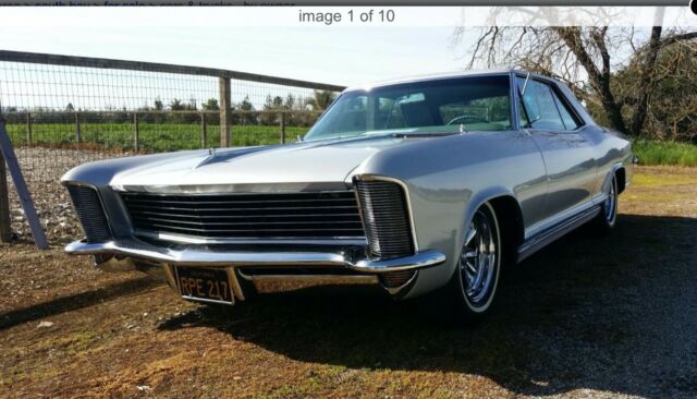 Buick Riviera 1965 image number 0