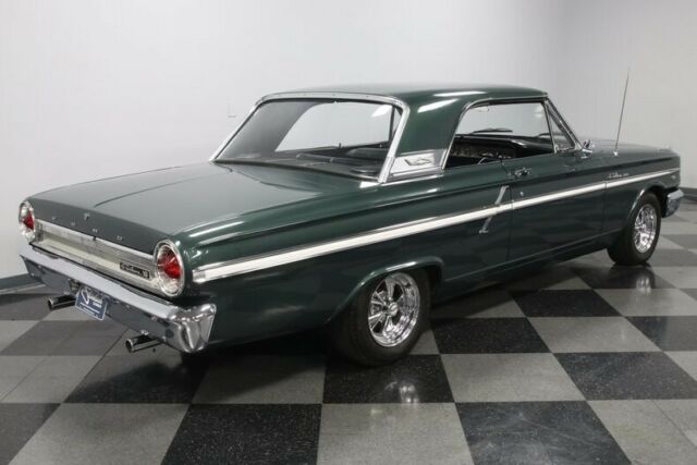 Ford Fairlane 1964 image number 13