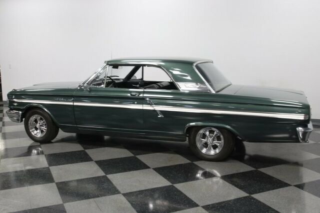 Ford Fairlane 1964 image number 32