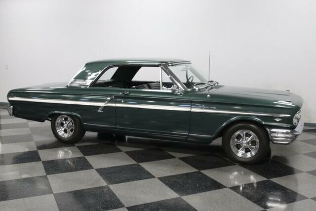 Ford Fairlane 1964 image number 40