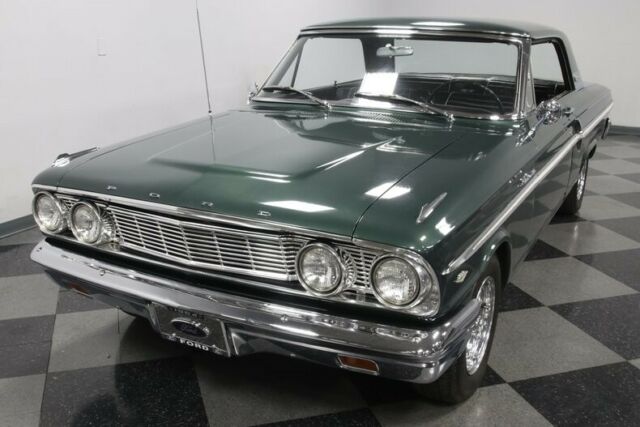 Ford Fairlane 1964 image number 44