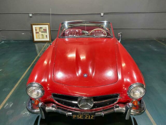 Mercedes-Benz SL-Class 1960 image number 1