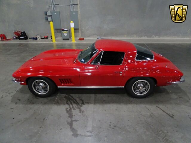 Chevrolet Corvette 1967 image number 8