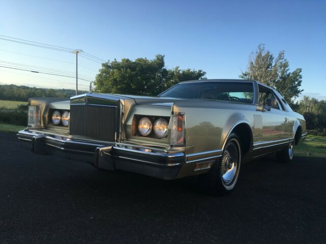 Lincoln Mark Series 1979 image number 3