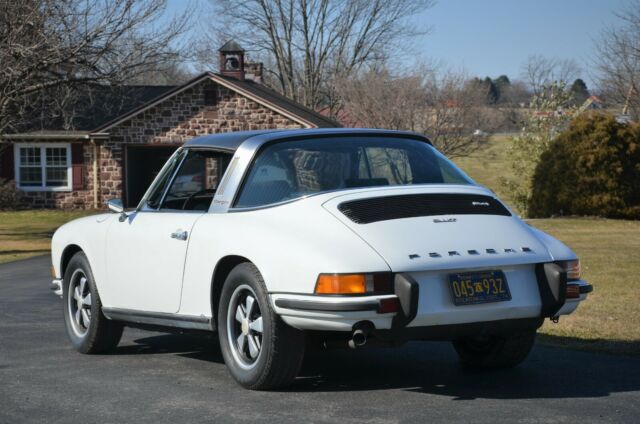 Porsche 911 1973 image number 25