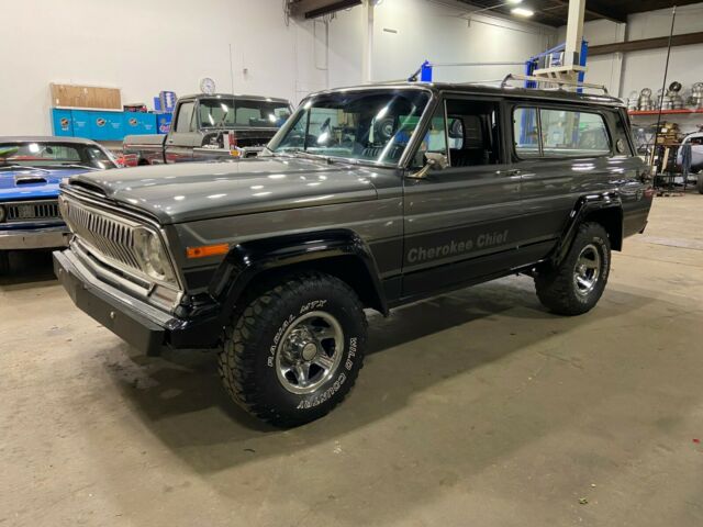 Jeep Cherokee 1976 image number 24