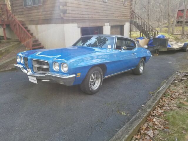 Pontiac LeMans 1972 image number 1