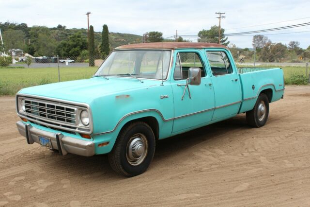 Dodge Truck 1974 image number 0