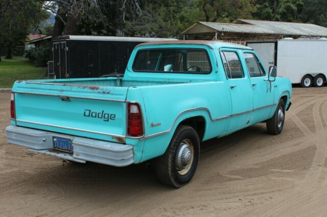 Dodge Truck 1974 image number 4