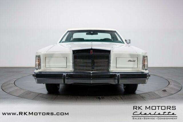 Lincoln Continental 1977 image number 35