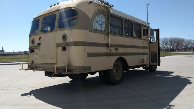 Chevrolet 4500 School Bus 1955 image number 27