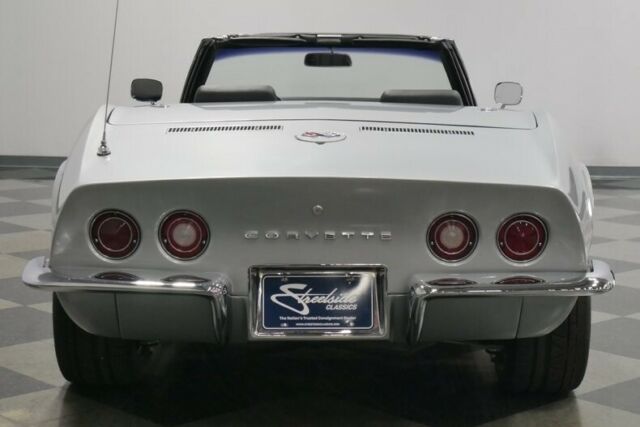 Chevrolet Corvette 1969 image number 11