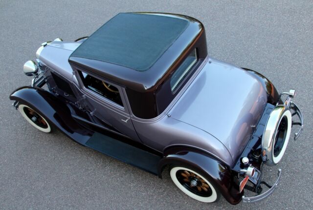 Oldsmobile Model F-30 1930 image number 1