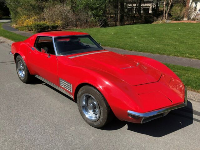 Chevrolet Corvette 1972 image number 2