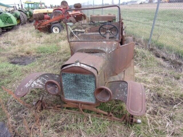 Ford Model T 1922 image number 0