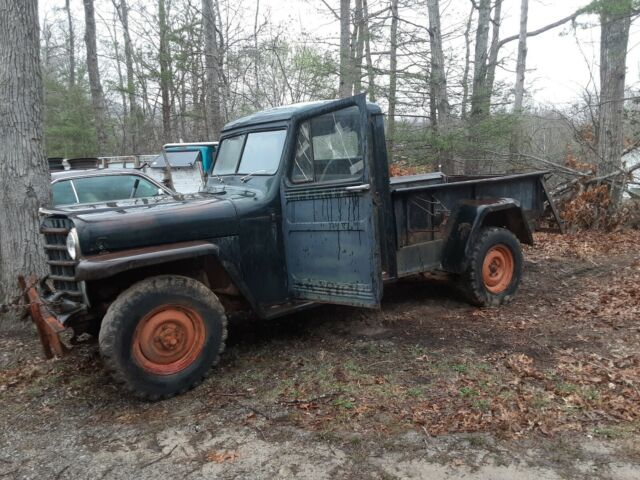 Willys Traveller 1954 image number 32