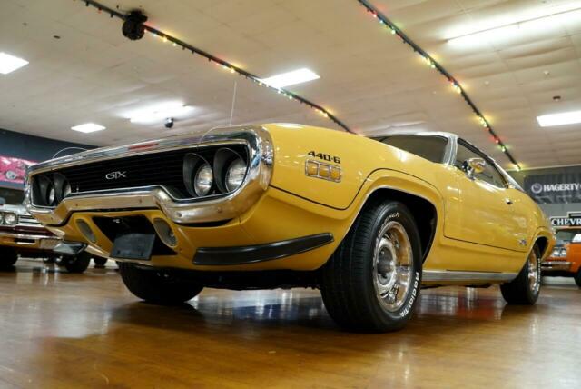 Plymouth GTX 1971 image number 8