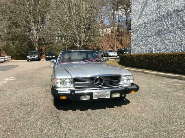 Mercedes-Benz SL-Class 1977 image number 40