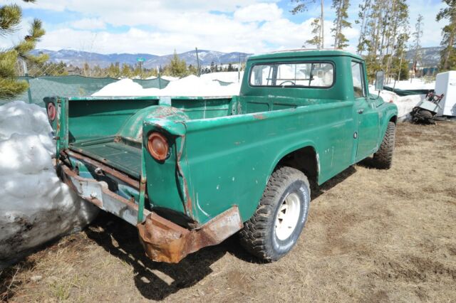 International Harvester scout, travelall, traveler, dodge power wagon 1964 image number 1