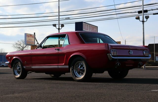 Ford Mustang 1965 image number 31