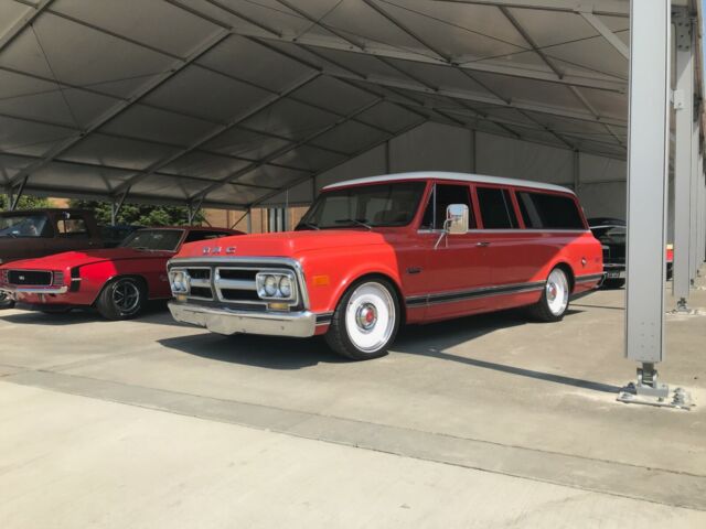 GMC Suburban 1972 image number 19