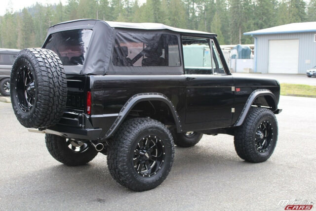 Ford Bronco 1972 image number 22