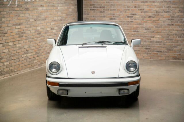 Porsche 911 1978 image number 1