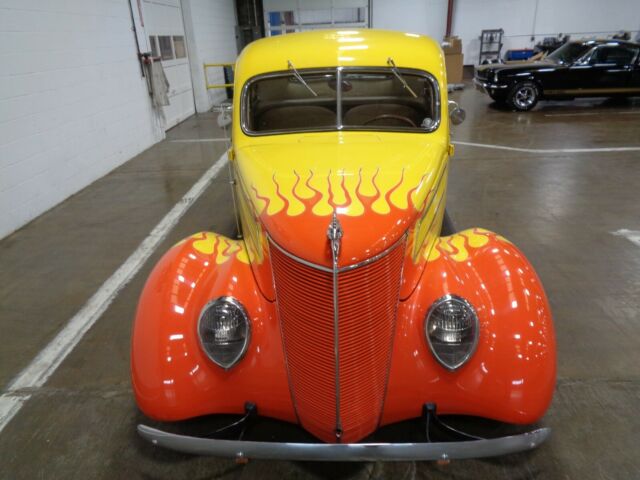 Ford Coupe Street Rod 1937 image number 11