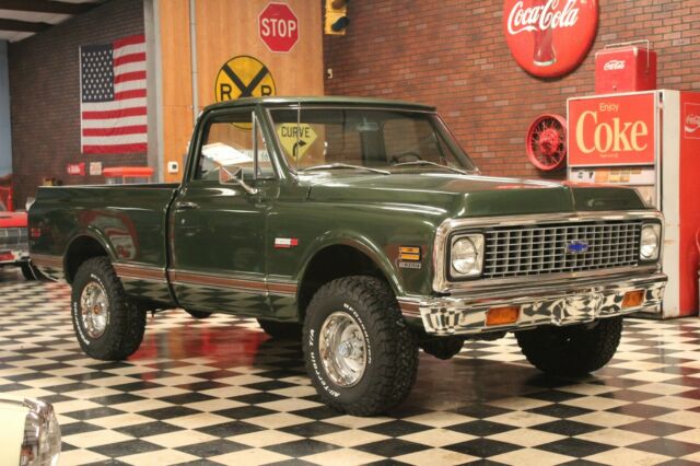 Chevrolet C/K Pickup 1500 1971 image number 15